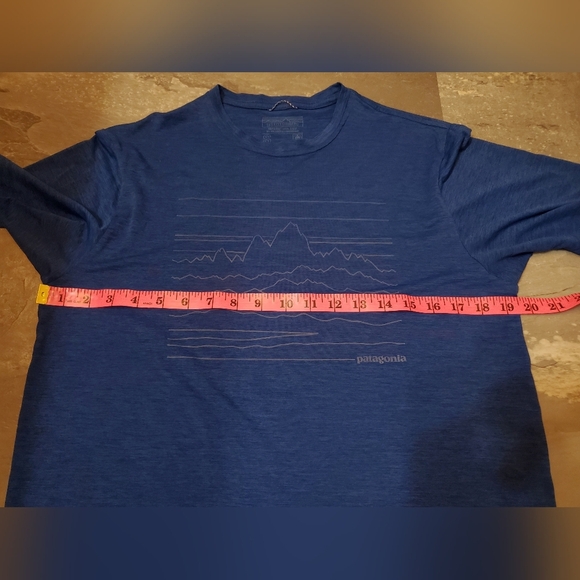 Patagonia Capilene Cool Daily Blue Men's short sleeves shirt. Heathered. Size S. - Picture 6 of 7